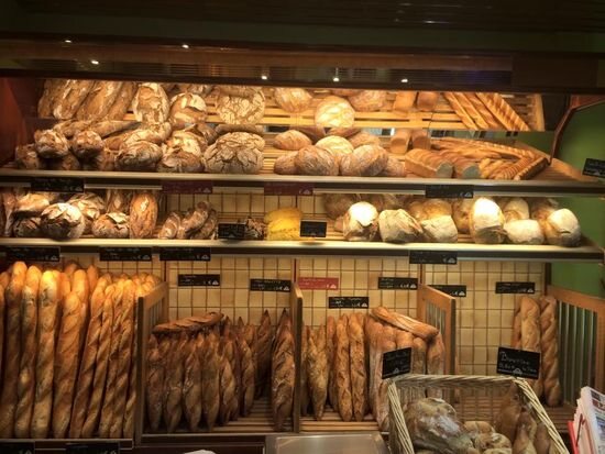 Les pains et baguettes de la boutique