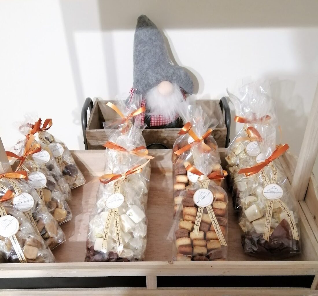 Les douceurs de la boutique en sachets à emporter